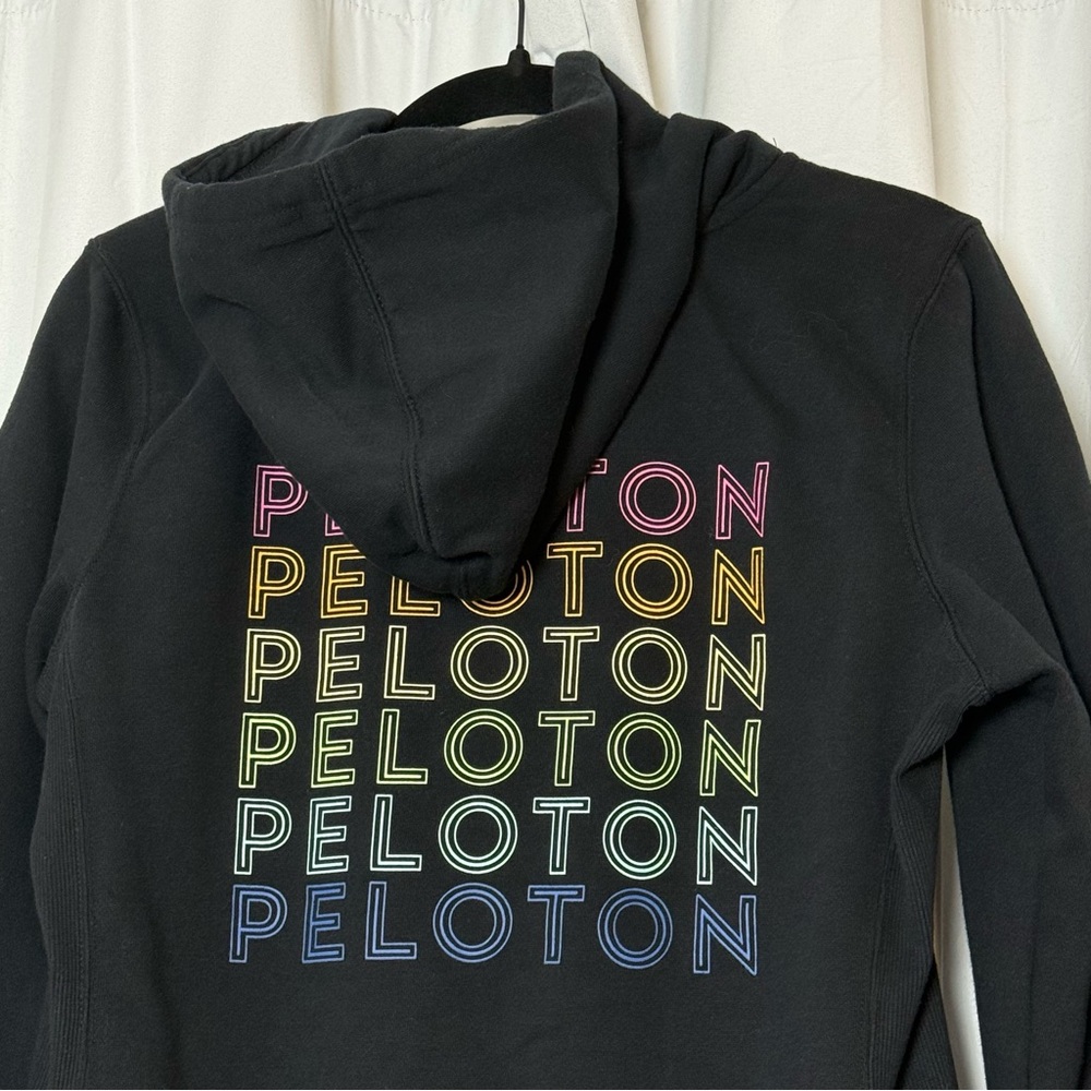 Peloton Ultimate Zip Up Rainbow Spell-Out Hoodie Womens Medium - Picture 7 of 12